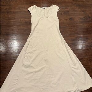 Old Navy Cream Maxi Dress